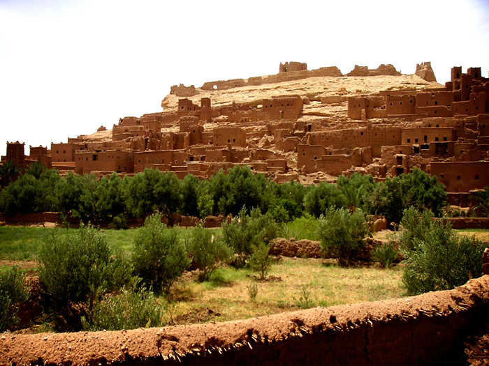 Ait Benhaddou, Morocco - The Lotus and the Artichoke - World Travels Ait Benhaddou, Morocco - The Lotus and the Artichoke - road trip travel