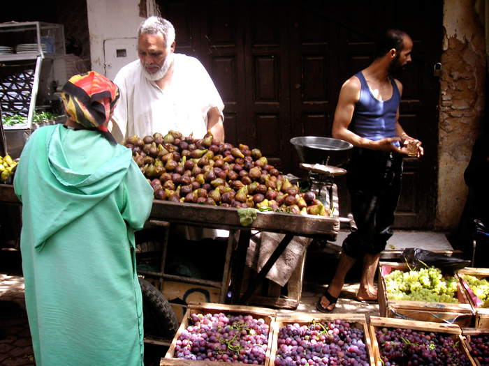 Fes, Morocco - Figs and grapes in the medina - The Lotus and the Artichoke